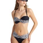 Black Leo Hipster Μαγιό Μπικίνι Σλιπ Με Μπροστινή Ντραπέ Λεπτομέρεια