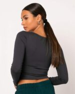 Μπλούζα Crop Top Μακρυμάνικη Με Ανοιχτή Λαιμόκοψη