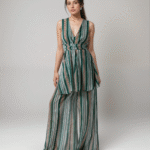 Σετ Εμπριμέ Μπλούζα Αμάνικη Με "V" Και Ζώνη - Παντελόνα Ψηλόμεση Με Λάστιχο Στην Μέση