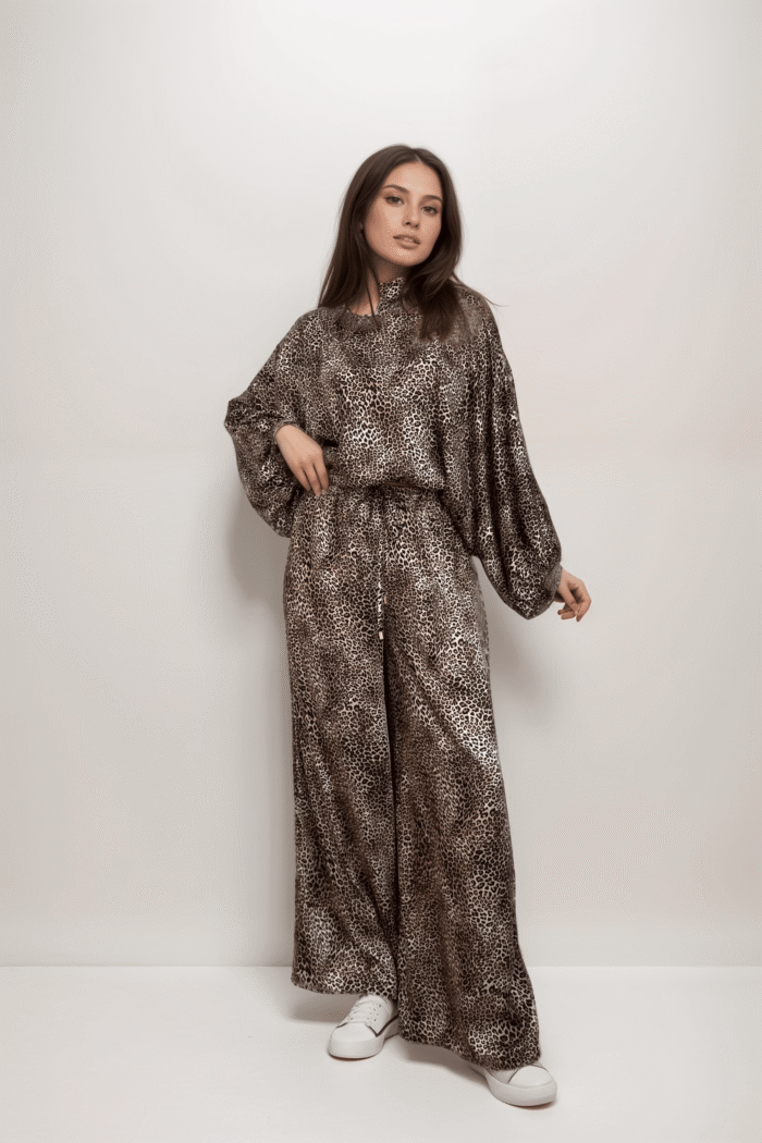 Σετ Τοπ Και Παντελόνα Σε Animal Print - Image 2