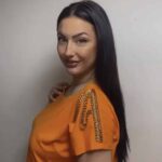 Μπλούζα Με Τρούκς Στον Ώμο