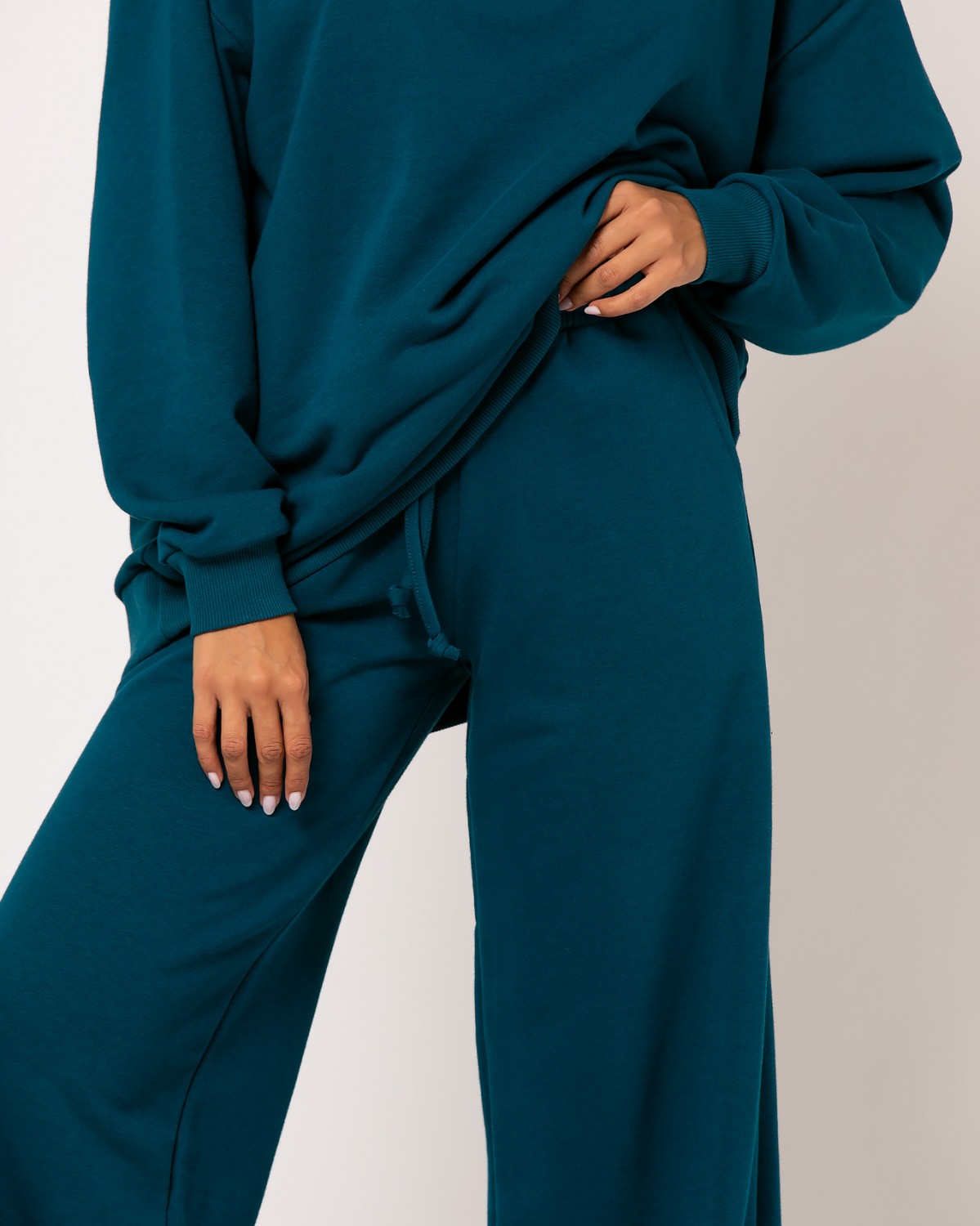 NOO_0036-cr-1200x1500 Σετ Φούτερ Oversized - Φόρμα Ψηλόμεση Φαρδιά - Image 2