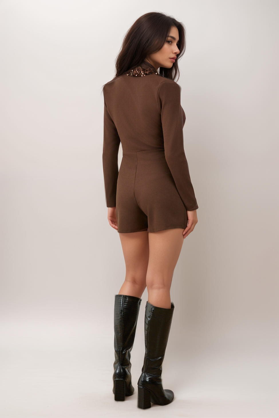 Ολόσωμο Σορτς Με Λεπτομέρειες Παγιέτα - Image 8