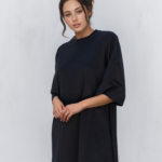 Μπλούζα Oversized Με Τρουακάρ Μανίκι Και Βάτες